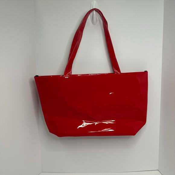 Carolina Herrera Good Girl Red Patent Tote Bag with Embossed Logo - Picture 10 of 12